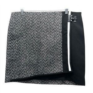 White House Black Market Asymmetrical Black &!White Skirt With Side Buckle Sz 10